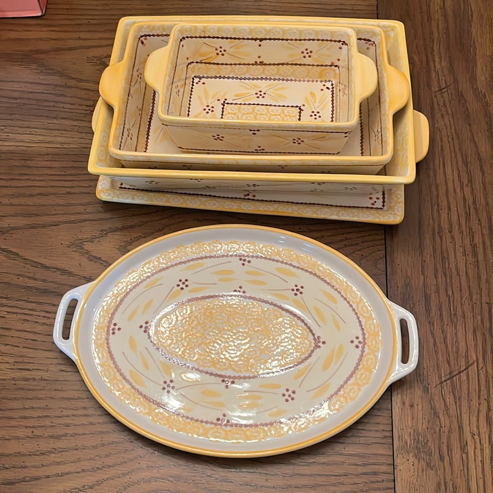 Temptations yellow old world 5 piece bundle
